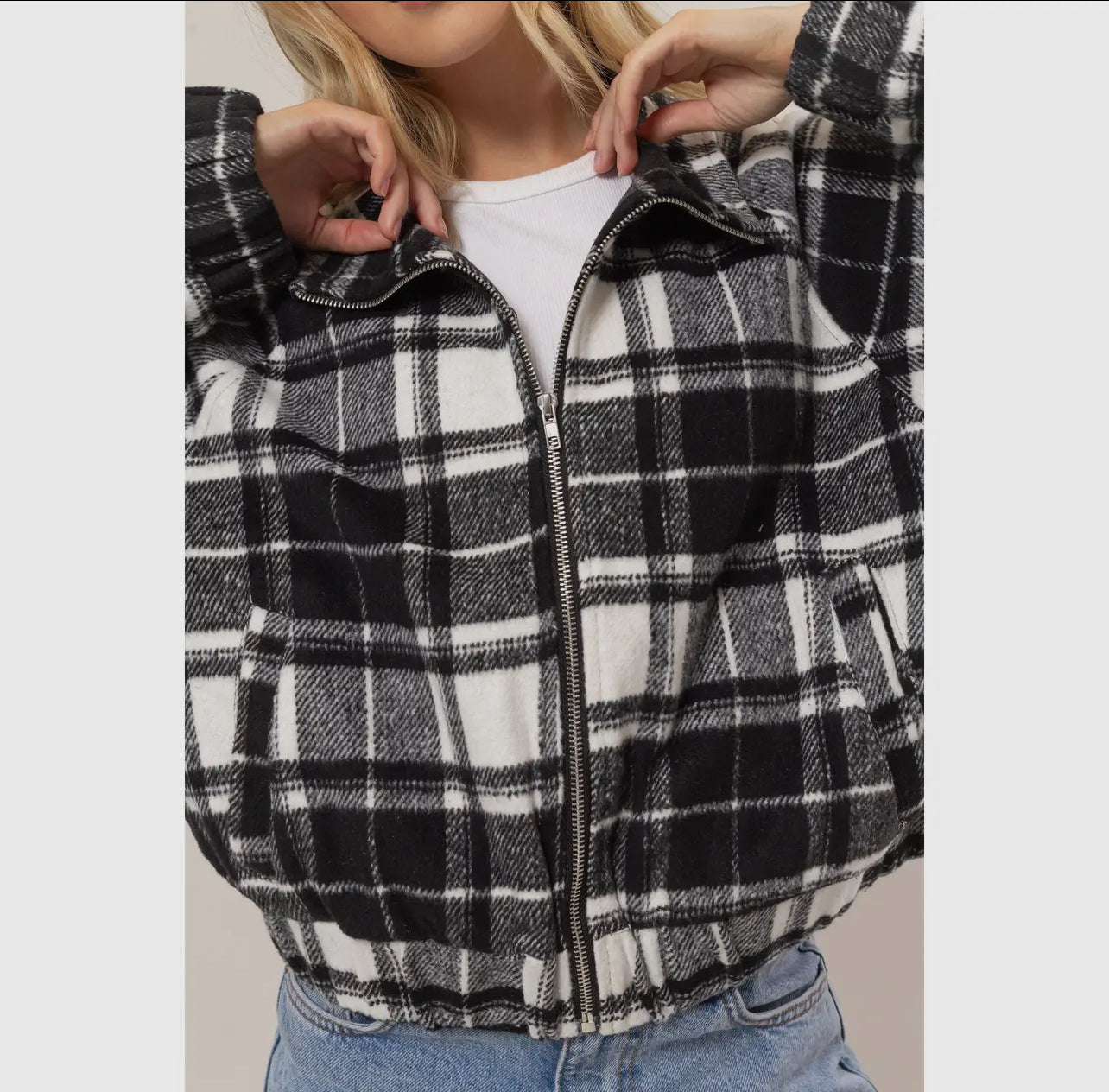 B/W Plaid Zip Up Jacket