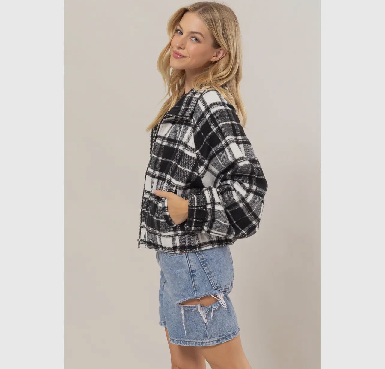 B/W Plaid Zip Up Jacket